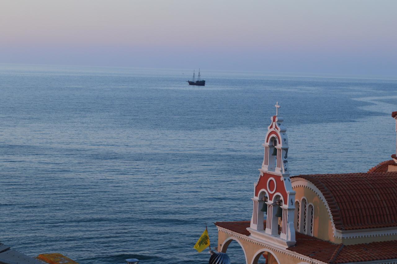 Koumpe Blue Sea View Apartment Rethymno  Ngoại thất bức ảnh